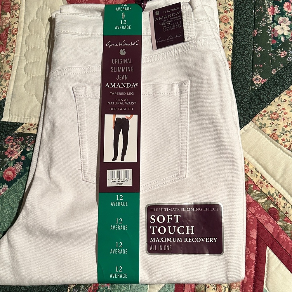 Gloria Vanderbilt White Amanda Jeans